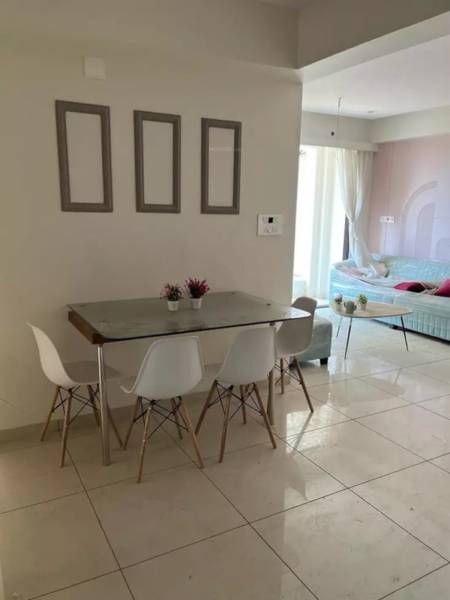  highlife Dining Area