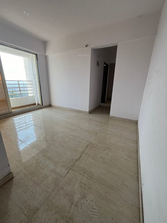  gmail luxuira Living Area