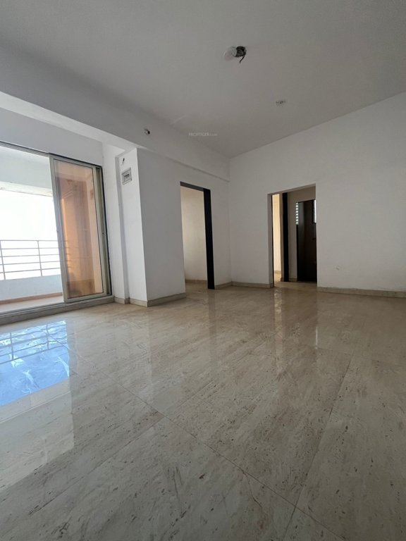  gmail luxuira Living Area