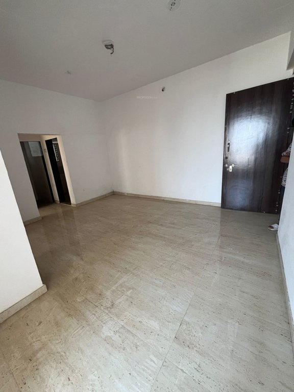  gmail luxuira Living Area