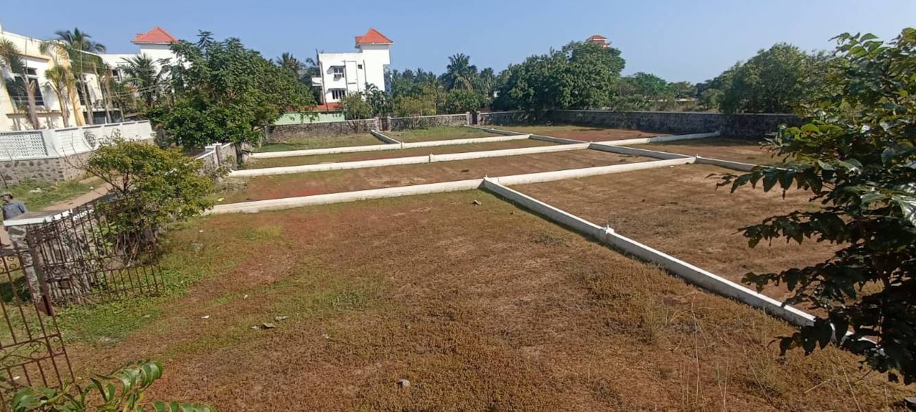 bala garden Plot