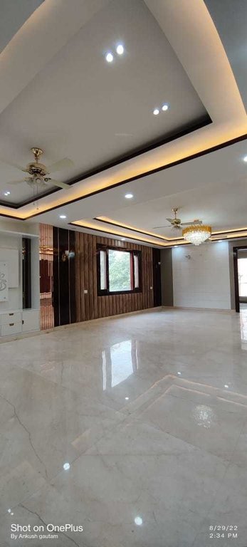  big homes Living Area