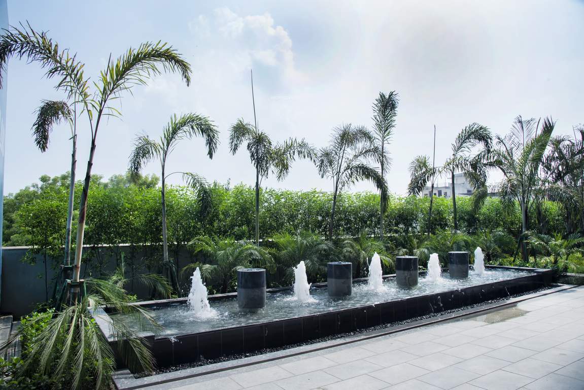  risland sky mansion Fountains
