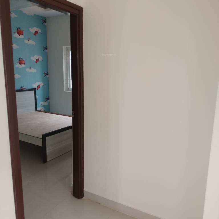  northeast apartments Bedroom