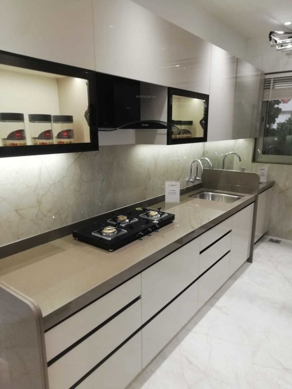  venkatesh erandwane central building b1 phase 2 Kitchen