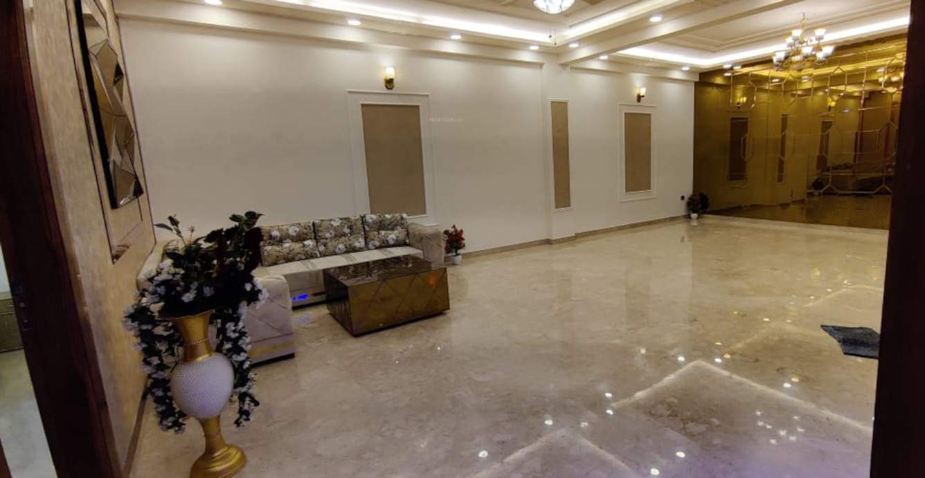  search homes 1 Lobby