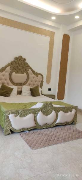 Bedroom pravesh Bedroom