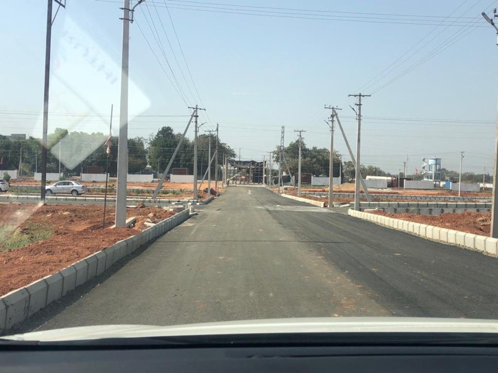  sr bamboo grove Internal Roads