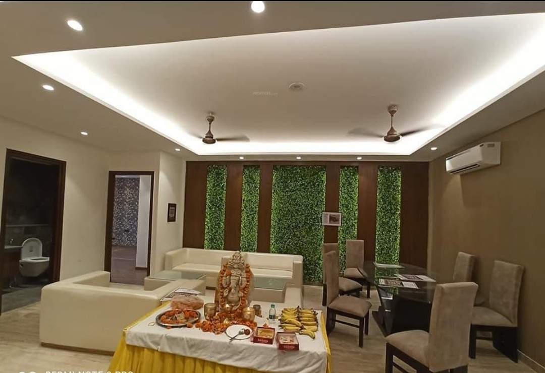  luxury floors Living Area