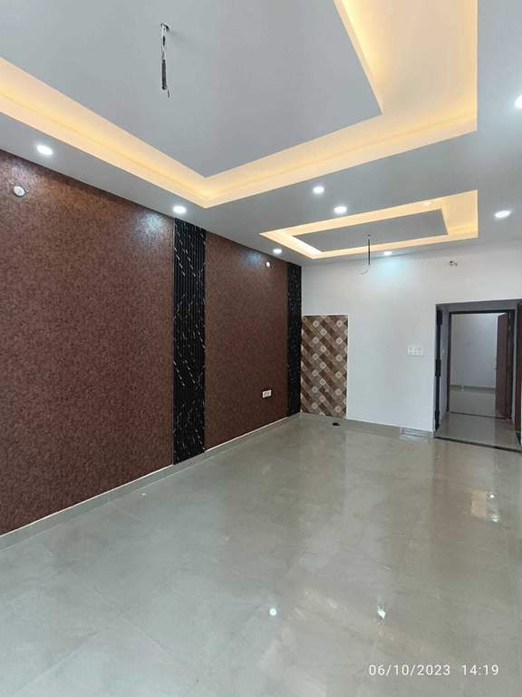  enclave phase 6 Living Area