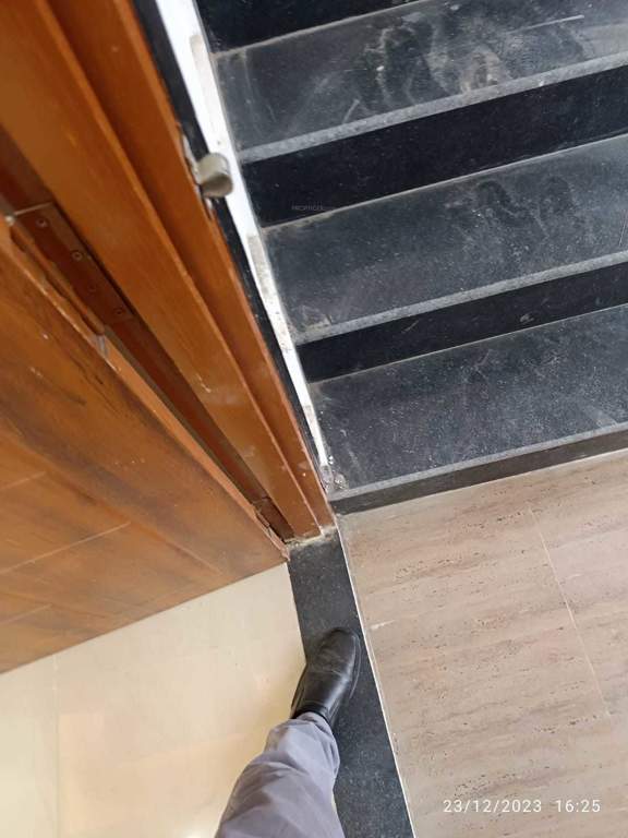  enclave phase 6 Living Area