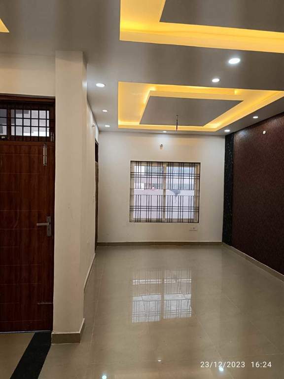  enclave phase 6 Living Area