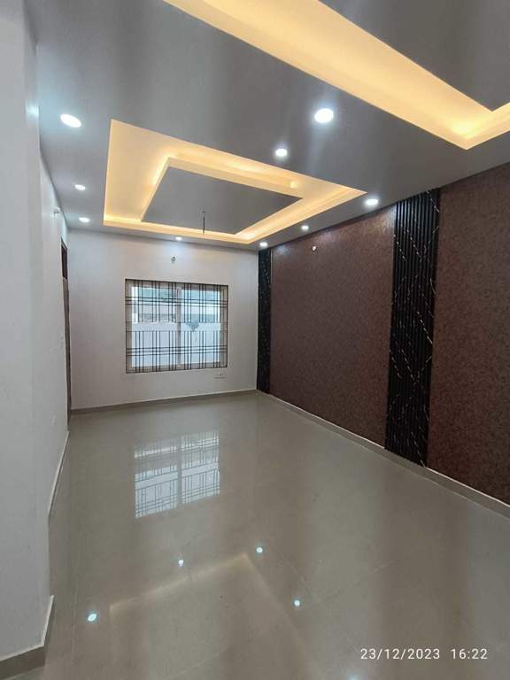  enclave phase 6 Living Area