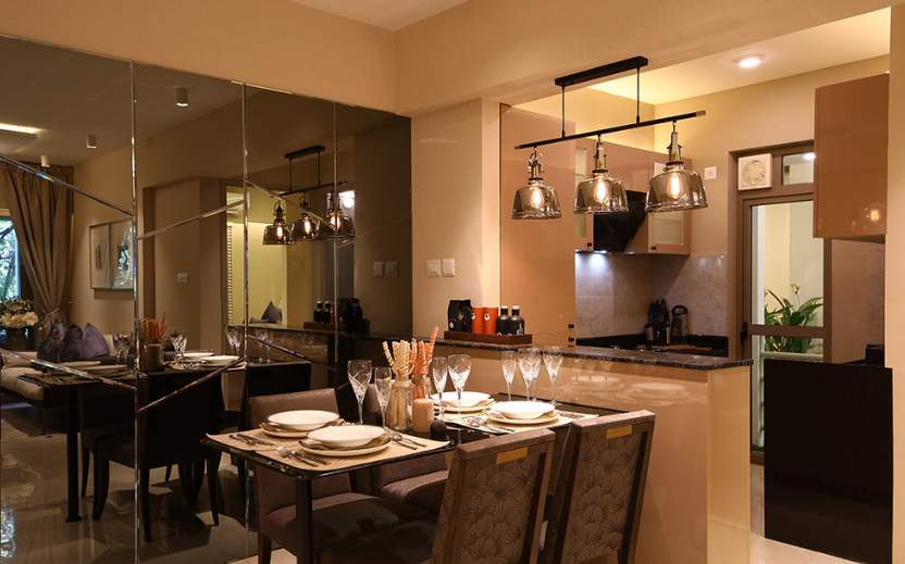  auris ilaria tower b Dining Area