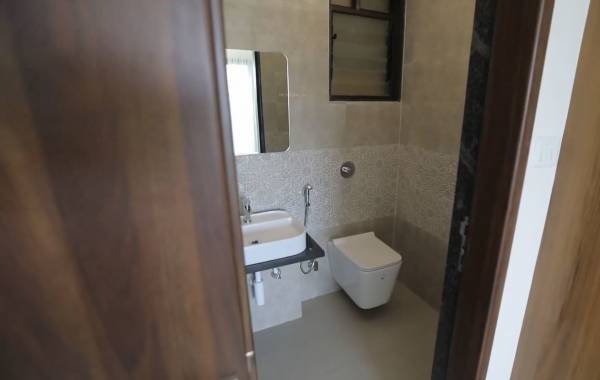 mainOther of Kohinoor Sapphire III