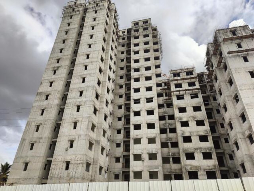  107 southeast phase 3 Tower 1 Construction Status June 24