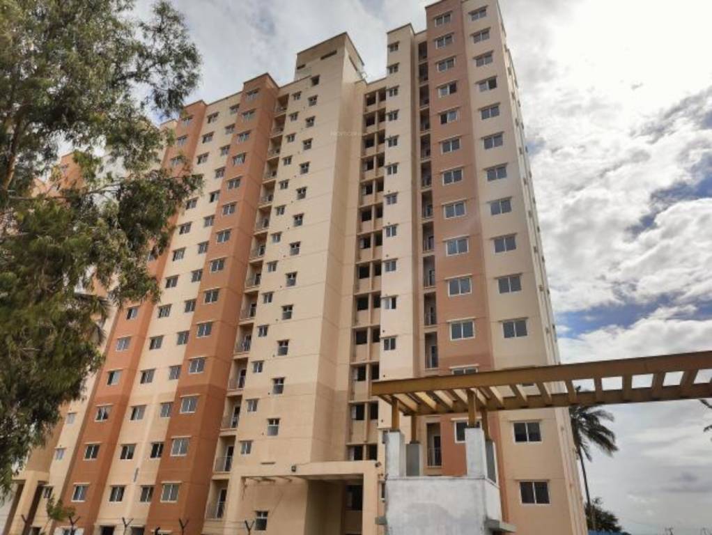  107 southeast phase 3 Tower 2 Construction Status June 24