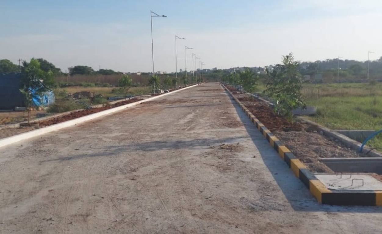  sahasra s green meadows Plot