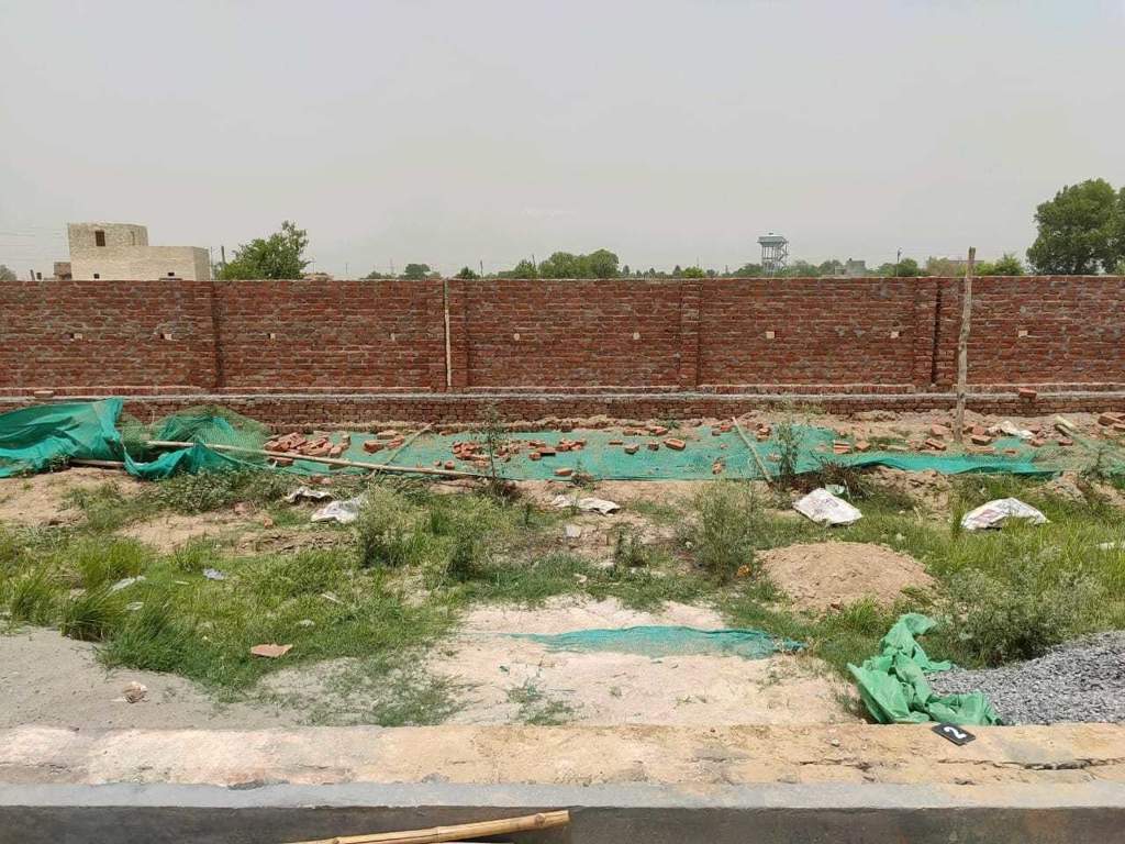  sawraj garden Plot
