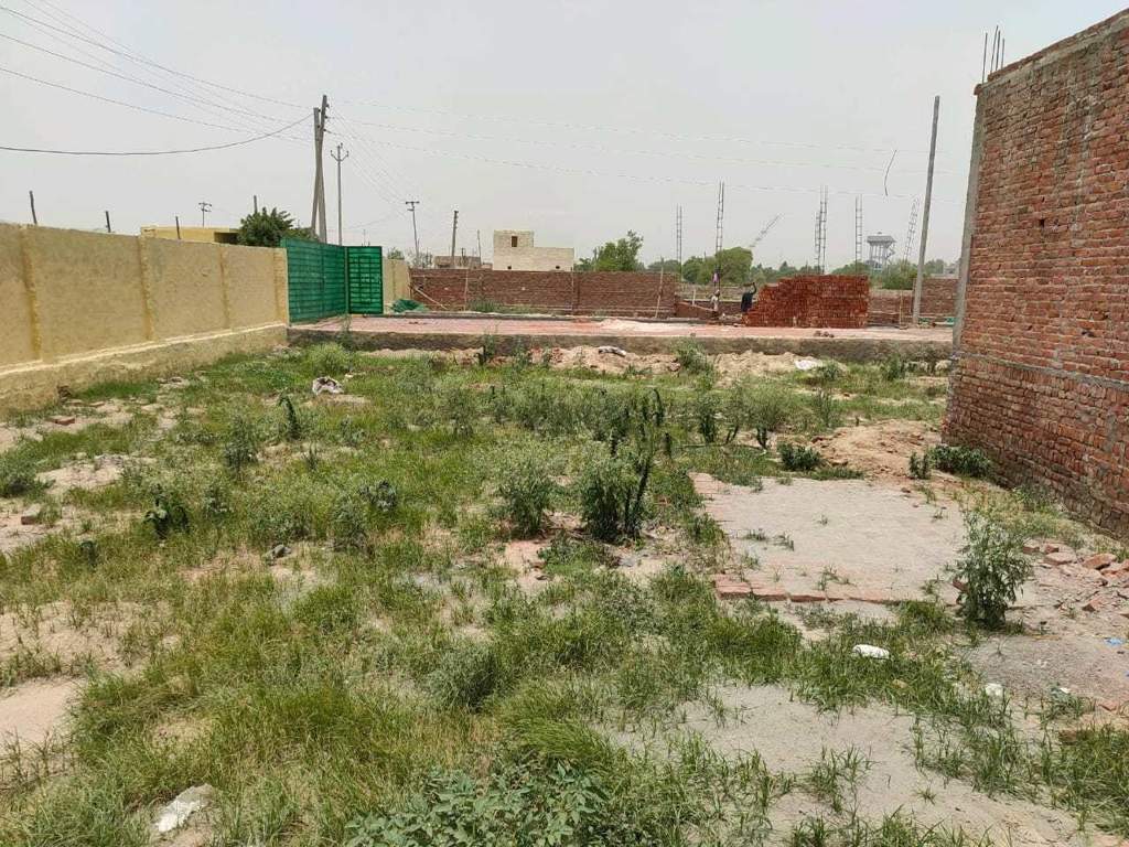  sawraj garden Plot