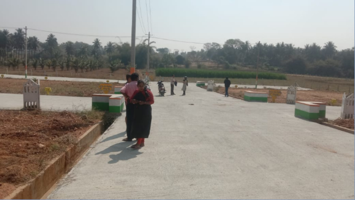  shivashankari layout Plot