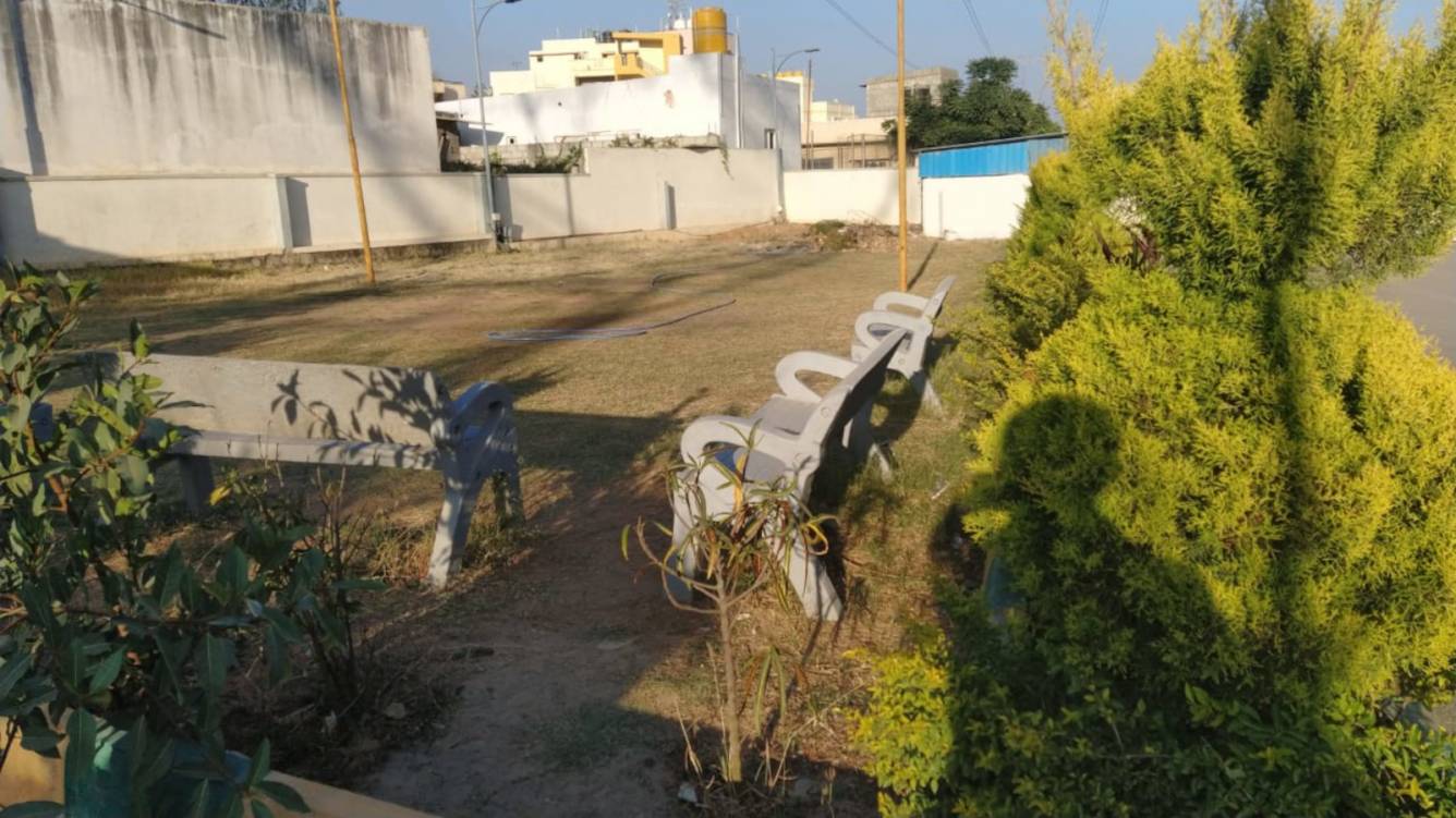  residency Senior Citizen Siteout