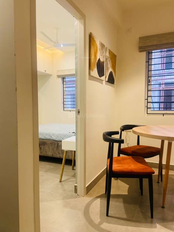  iyra aadya Dining Area