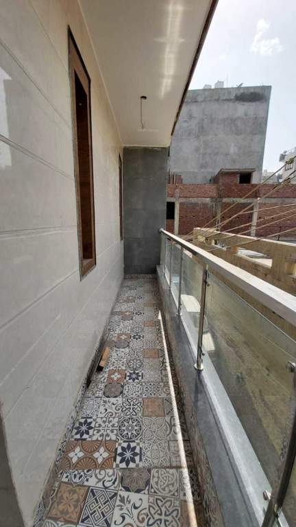  homes 2 Balcony