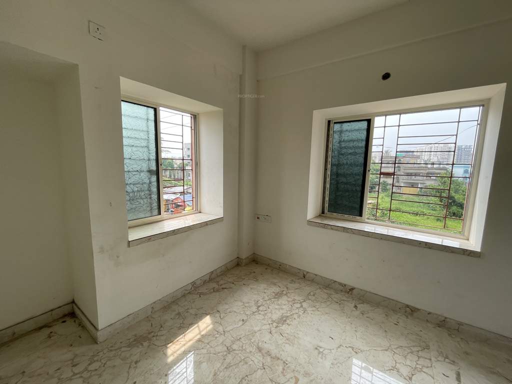  royal vistas Bedroom