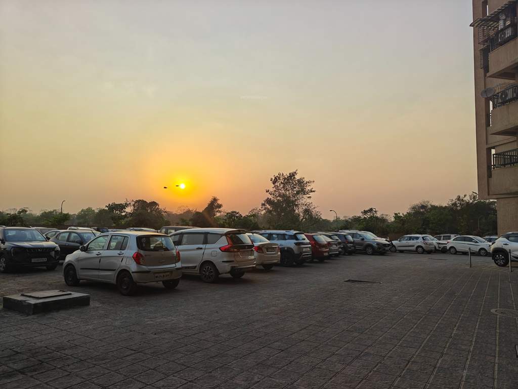  city sector vi f1 Open Car Parking