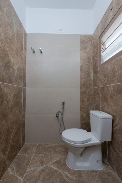  pammal independent villa Bathroom