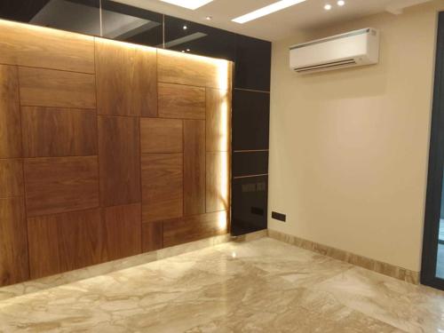  ggr-floors-sector-56 Bedroom