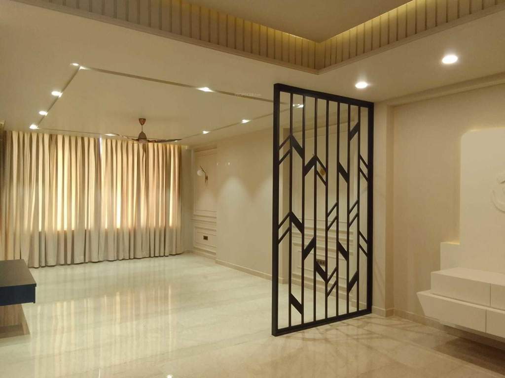  ggr floors sector 56 Dining Area