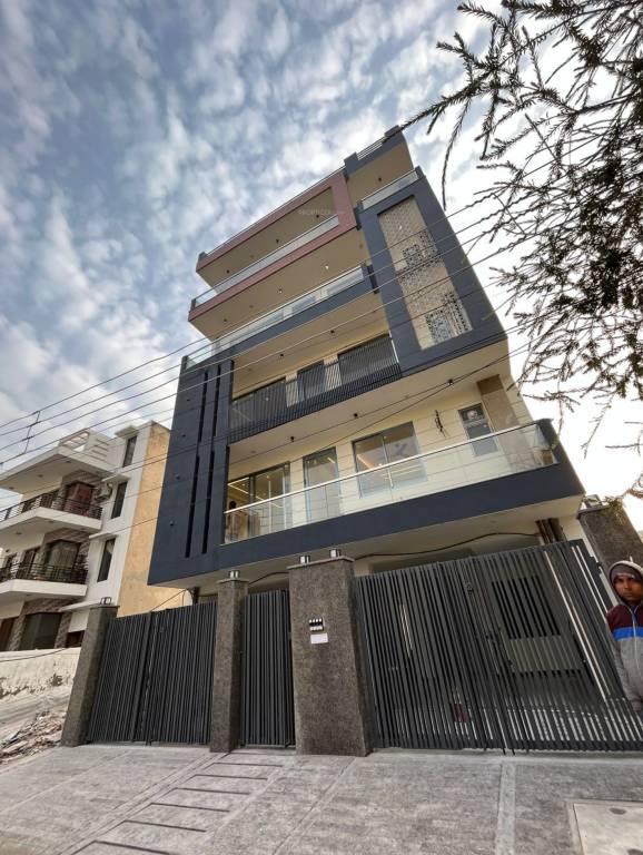  luxury homes Elevation