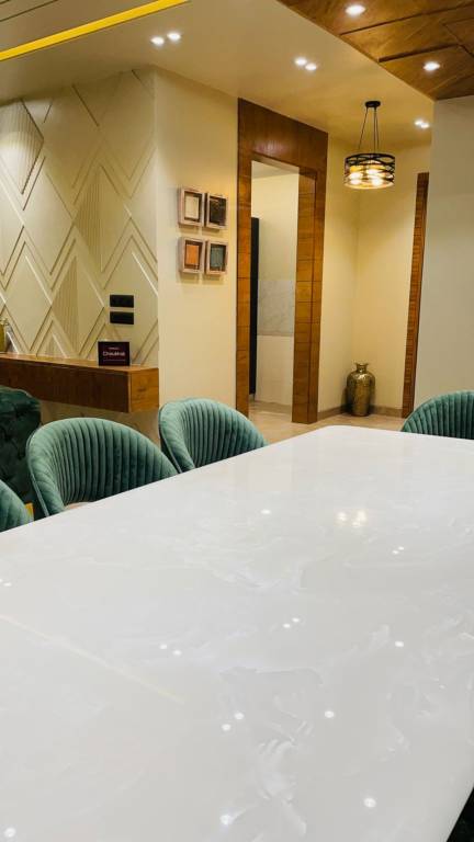  luxury homes Dining Area