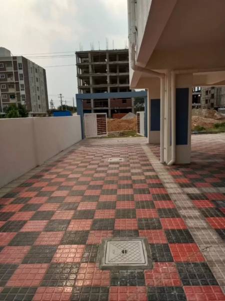  lake-view-one Car Parking