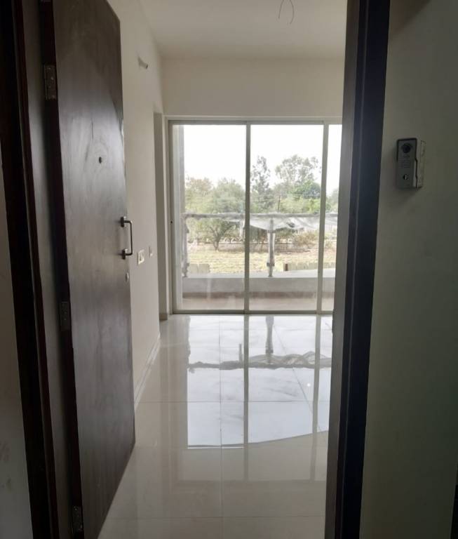  pinnacle a wing Living Area