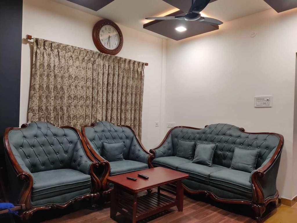  the mandarin Living Area