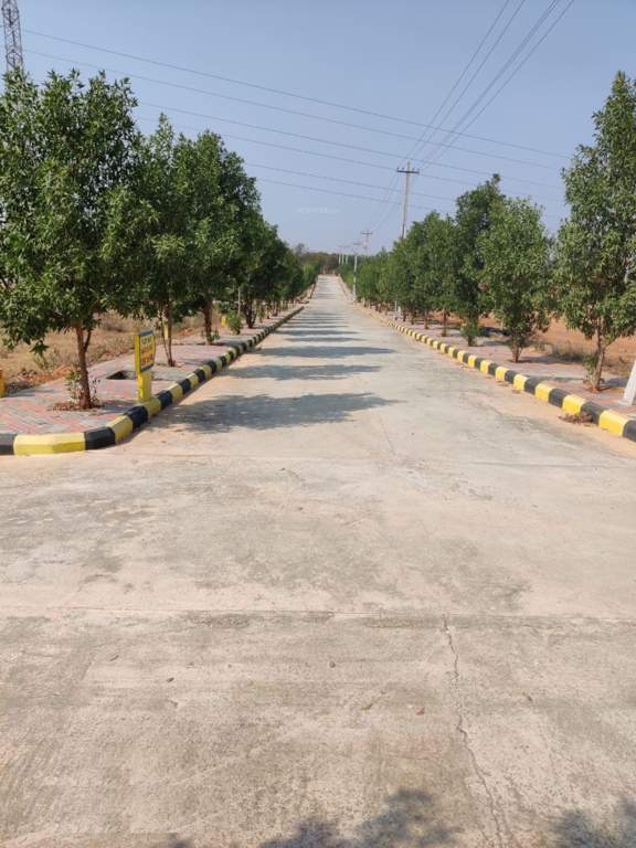  east heaven Footpaths/Pedestrian