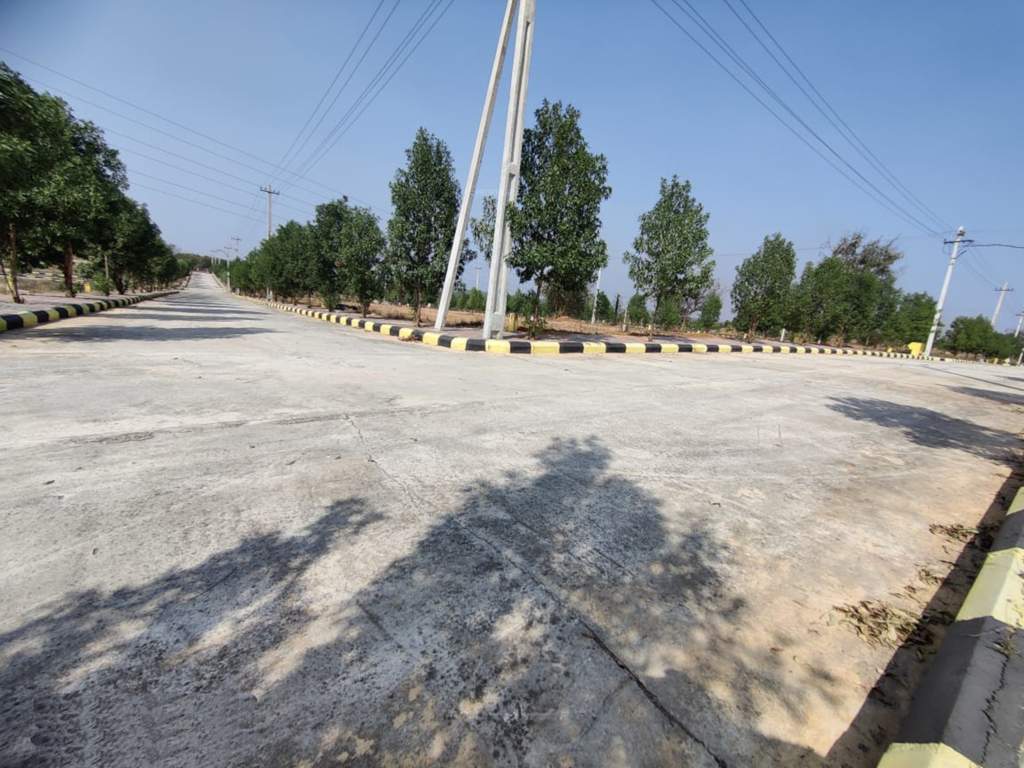  east heaven Internal Roads