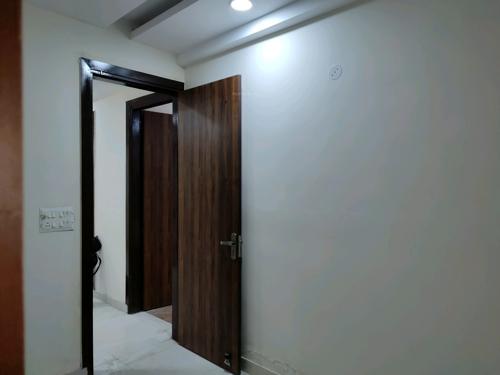  shri-shyam-apartment Bedroom