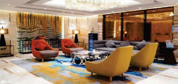  altezza Waiting Lounge