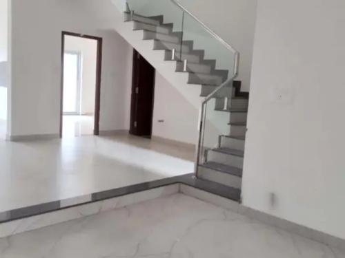  lake-waters Living Area