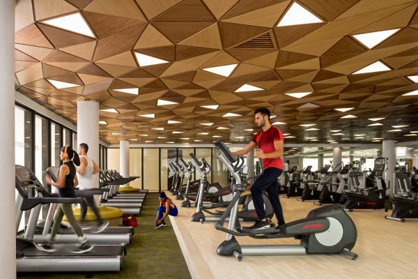 Gymnasium aura Gymnasium