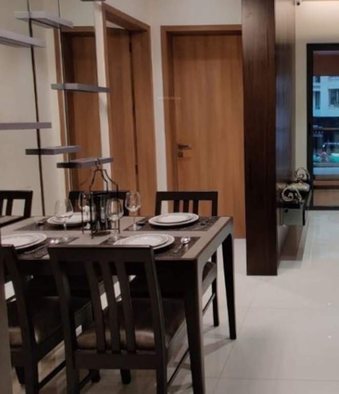  signature towers c4 Dining Area