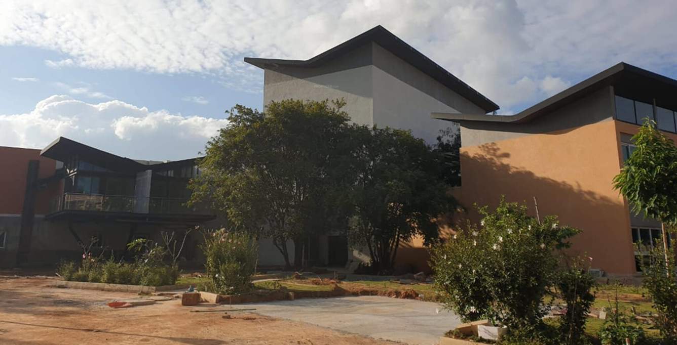 Pearl At Brigade Atmosphere