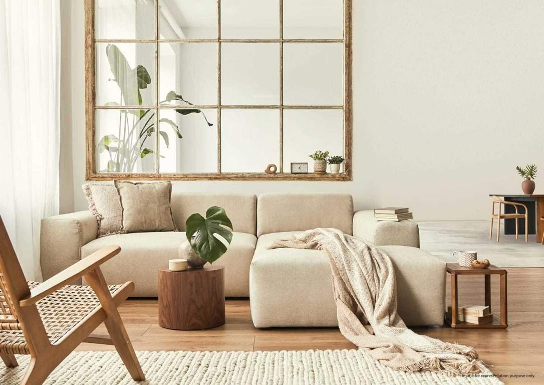  la montana phase iv Living Area