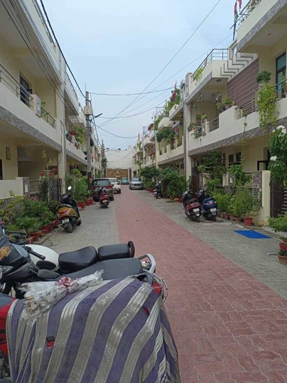  garg enclave extension Elevation