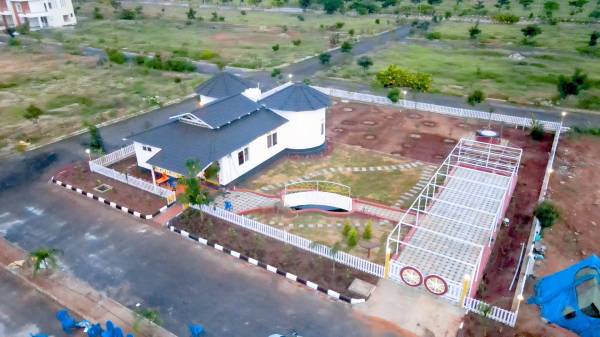  royal-estates Others