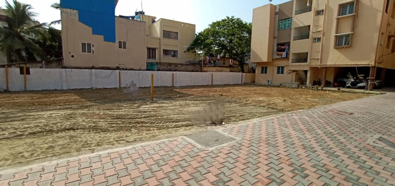  chandra lakshmi Plot